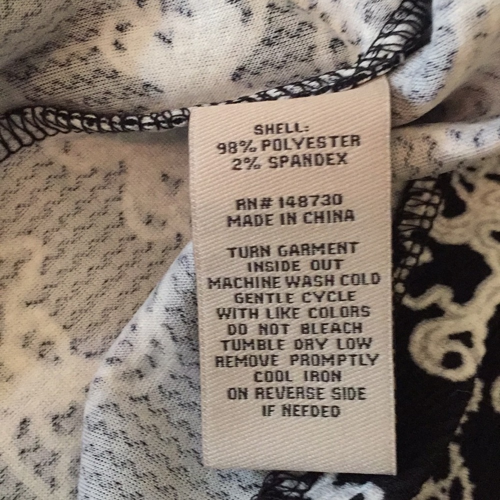 NWT black and white size small dress - Picture 5 of 5